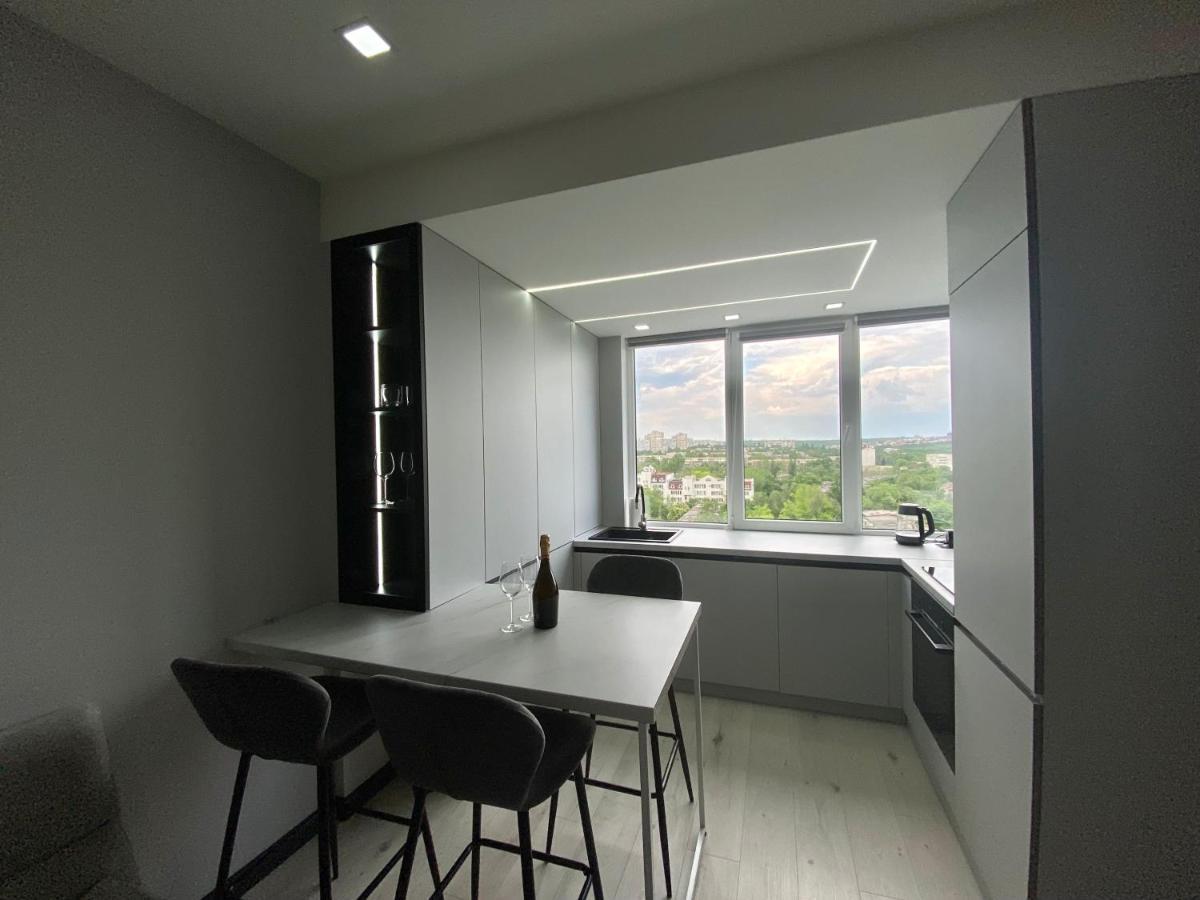 צ'יסינאו Minimalist Style Apartment With Best Location מראה חיצוני תמונה
